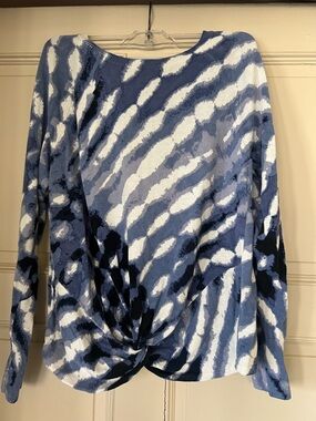 NIC+ZOE Blue, Navy & White Twist-Front Long Sleeve Top